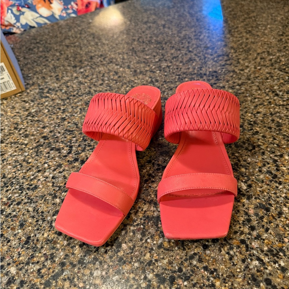 Vince Camino Coral Women's Sandals